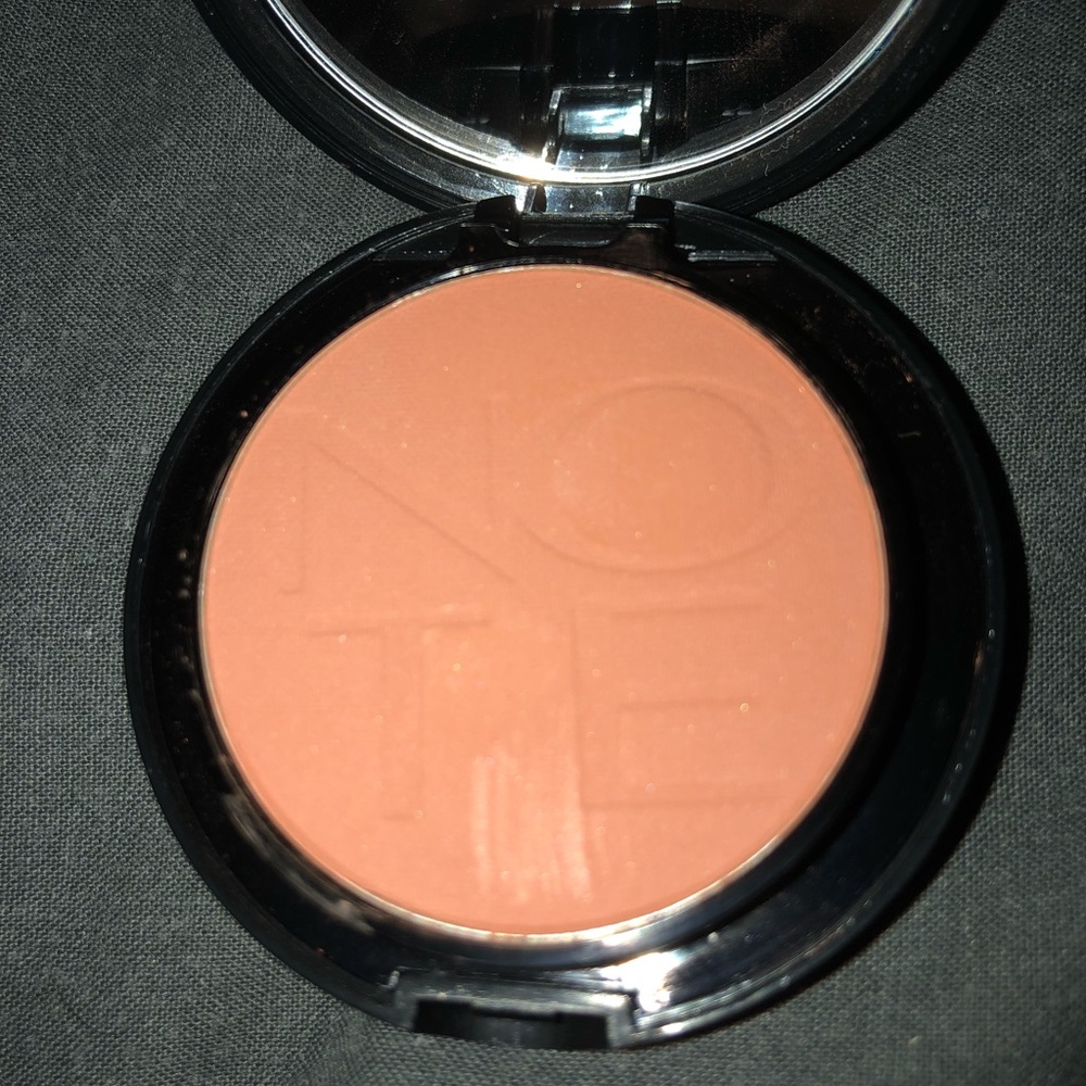 Note blush
